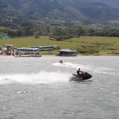 Timeline: HISTORIA PASEOS TURISTICOS CALIMARINA