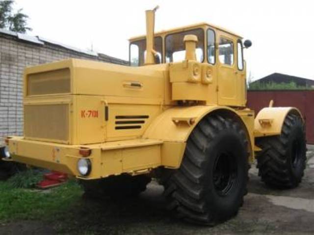 Трактор К-701