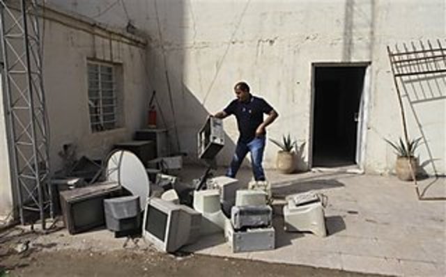 Gunmen Raid 4 Newspaper Offices in Baghdad