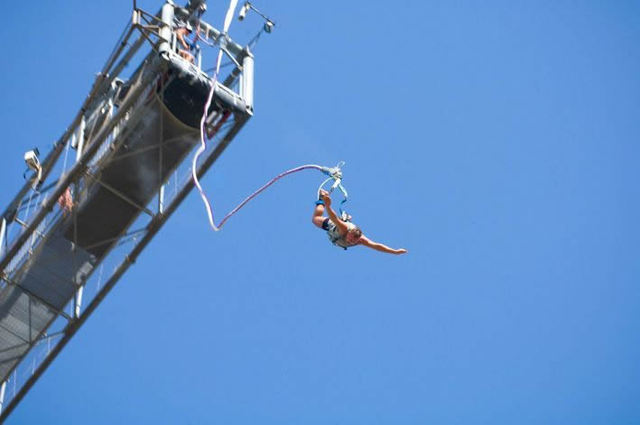 Go Bungee Jumping