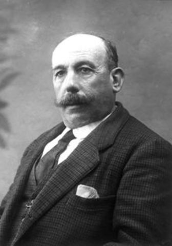 Mort del seu pare i del seu avi