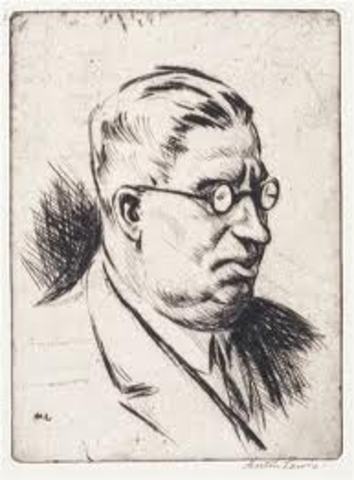 Martin Lewis born in Australia