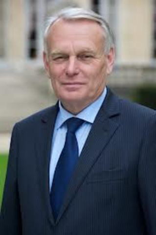 J-M Ayrault : vers l'égalité