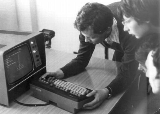 Основание Академий