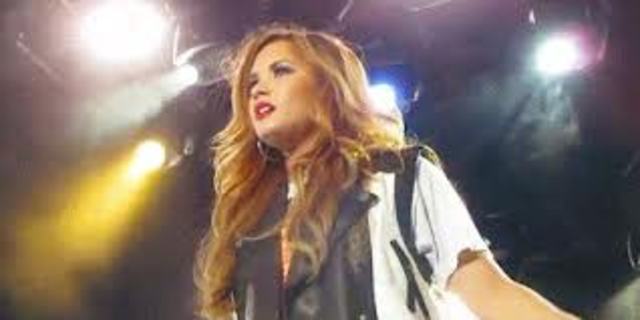 DEMI LOVATO EN BRAZIL