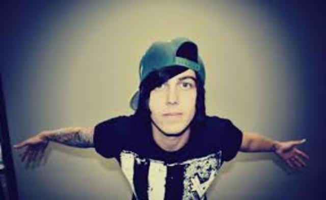 Meet Kellin Quinn