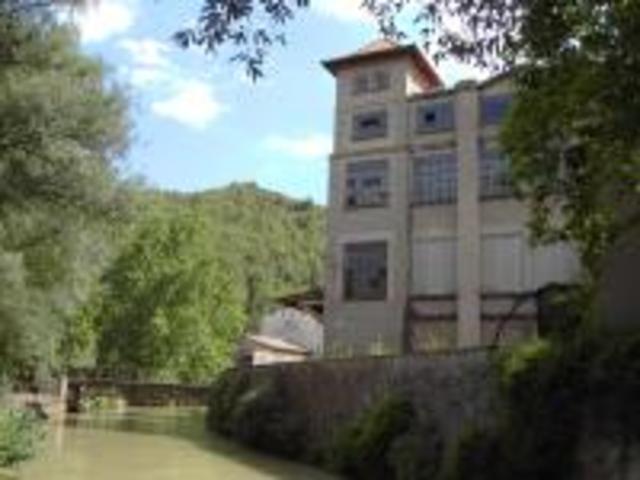 ES CONSTRUIEX EL CINEMA