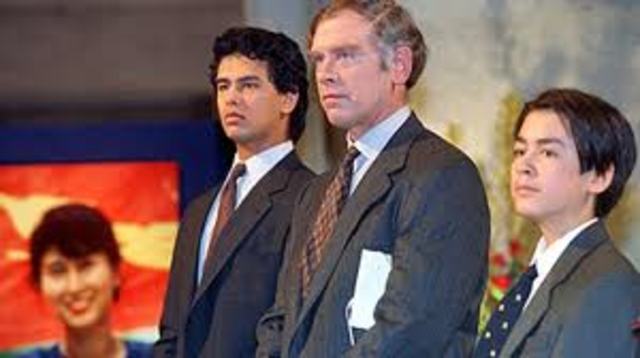 Won Noble Peace Prize