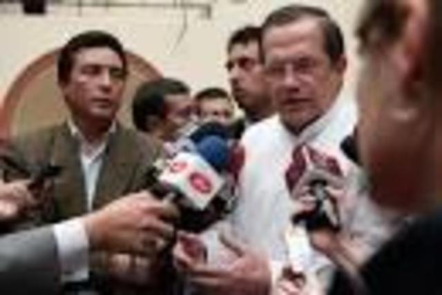 The decade began with great changes in international politics