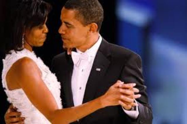 Barack met his wife Michelle Robinson, a South Side Chicago native, while he was interning at the Chicago law firm of Sidley Austin, Got married