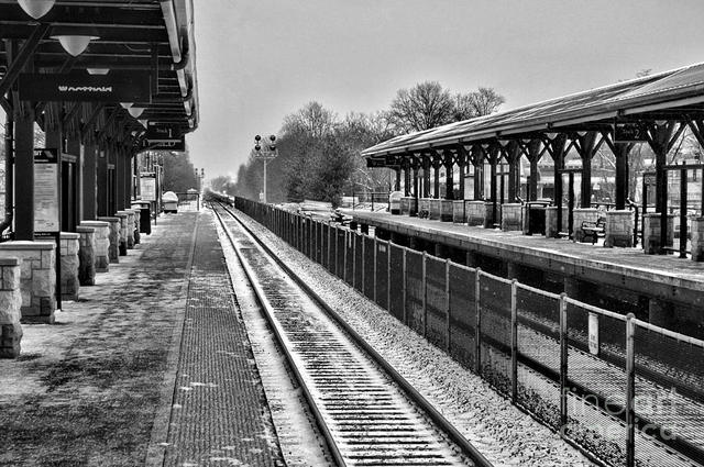 Get Off The Train Ida