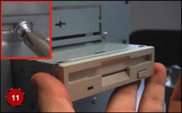 Fijamos la disquetera