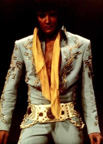 Primeras presentaciones en directo