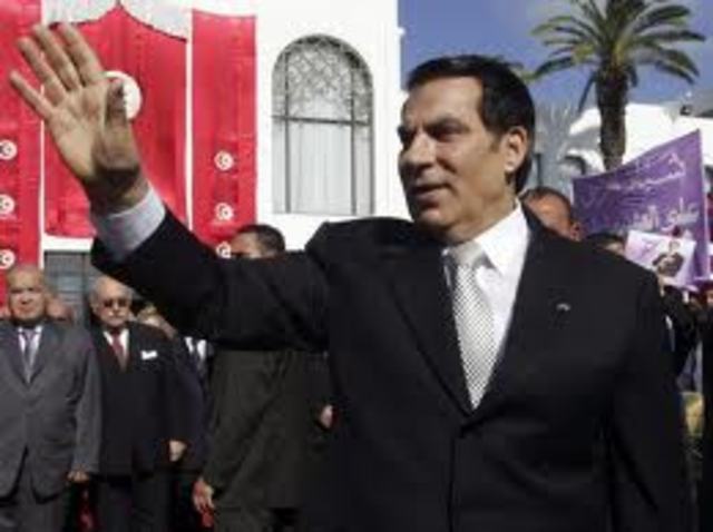 Tunisia: Ben Ali Flees