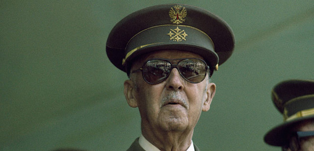 Juan Carlos I asume el poder por enfermedad de Franco