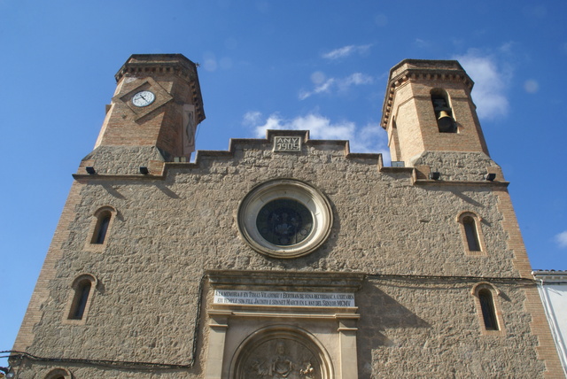 ES CONTRUEIX L'ESGLÈSIA DE SANT MARC