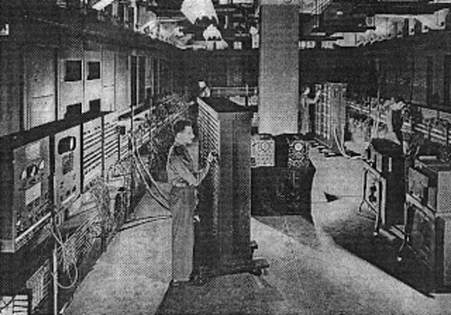 ENIAC (Electronic Numerical Integrator And Computer).