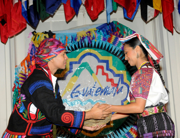 Programa especial OEA para la consolidación democratica, paz, reconstrucción y reconciliación en Guatemala. 1999-2003