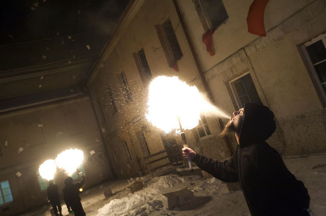 Esė: Tegyvuoja imperatorius!..