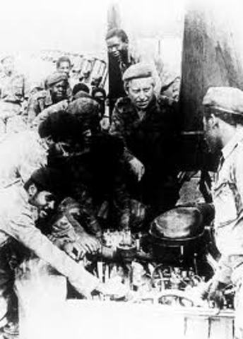 The Viet Minh receive military advisors and weapons from China.