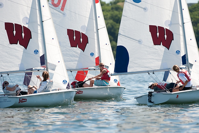 UW Sailing Team Competes in Fall Fury
