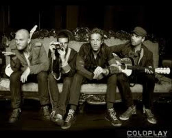 Yellow Y Trouble Estan en furor en las emisoras radiales