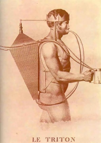 A Frenchman, Sieur Freminet, Invented a rebreathing device.