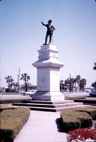 Statue of Juan Ponce de León built