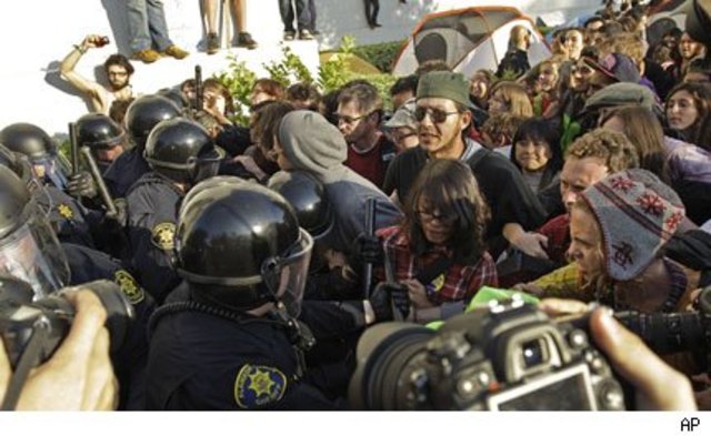 Disturvios en la universidad de berkeley