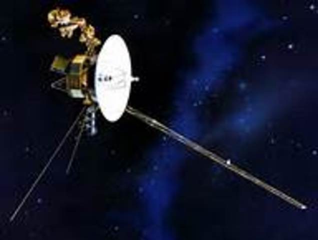 Voyager 1 Lauched