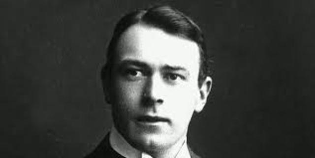 Thomas Andrews is the chief designer of the Titanic