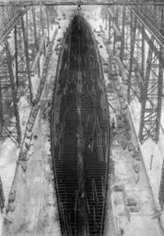 The Spine of the Ship. Construction begins.