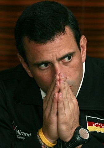 Se realizan elecciones presidenciales entre Hugo Chávez y Henrique Capriles