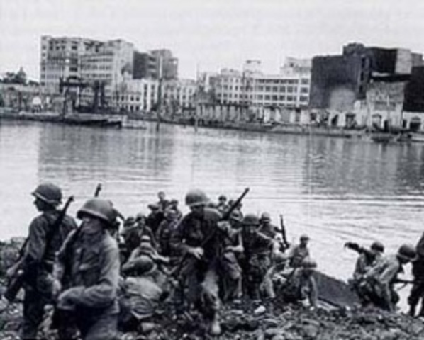 US and Filipino Troops Take Manila