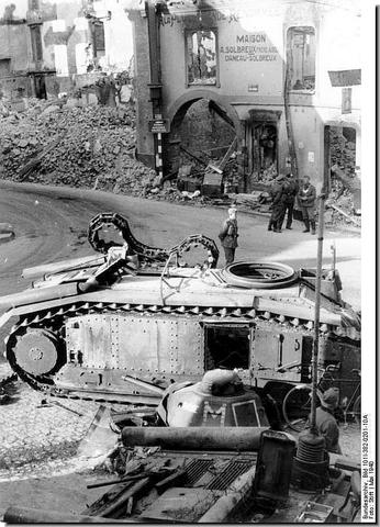 Germany invades Belgium, the Netherlands, Luxemburg and the French Third Republic