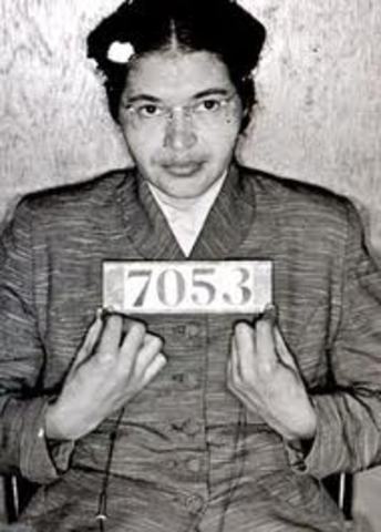 Rosa Parks refuse to give up her seat