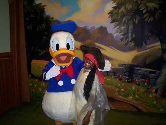 Nijiah goes to Disney World!