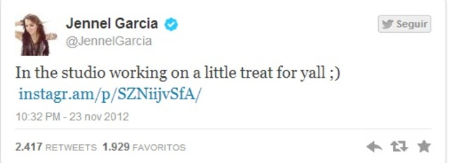 “No estúdio trabalhando em uma pequena surpresa para todos ”