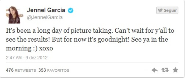 “Tem sido um longo dia de tirar fotos. Mal posso esperar para vocês verem os resultados! Mas, por agora, é boa noite! Vejo vocês de manhã :) xoxo”
