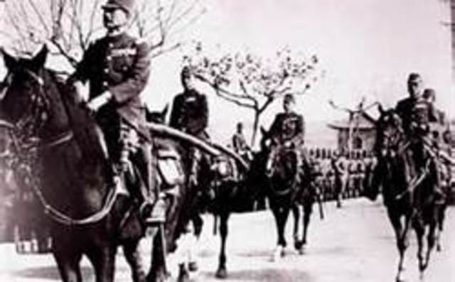 Yamamoto considers attacking Pearl Harbor