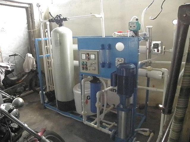 First Multi Stage Flash Distillation Plant Built