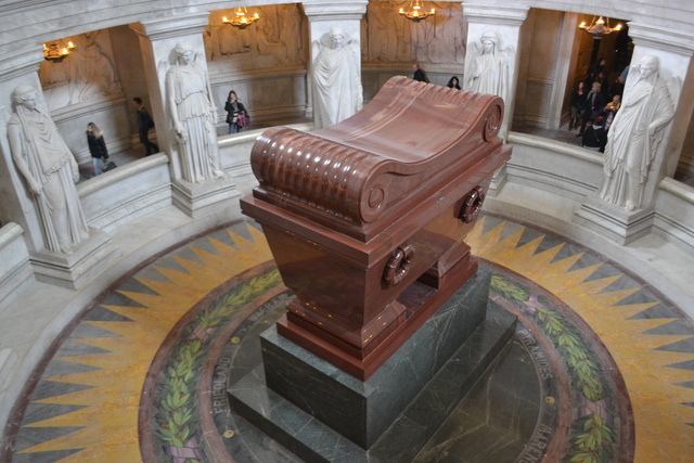 Napoleon Bonaparte dies