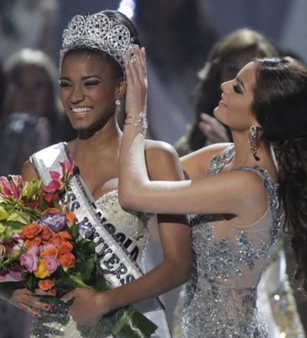 his sister won mrs universe