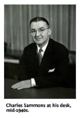 Charles Sammons purchases the Grove Park Inn