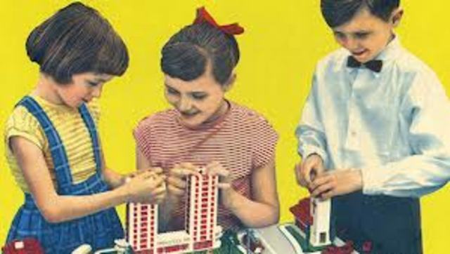 Godtfred plantea el sistema