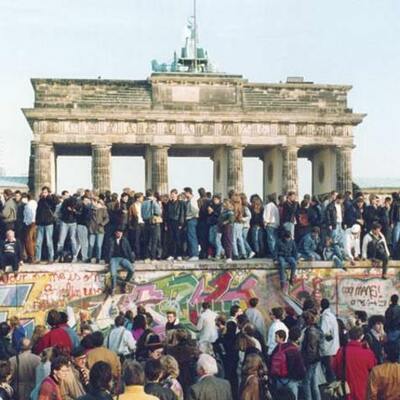 Timeline: 1970s & 80s