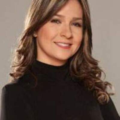 Timeline: VICKY DAVILA