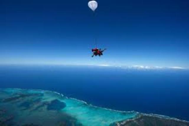 ♥ Go Skydiving Across The Bahamas ♥