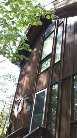 Mes amis et moi sont allés à ma maison du lac.