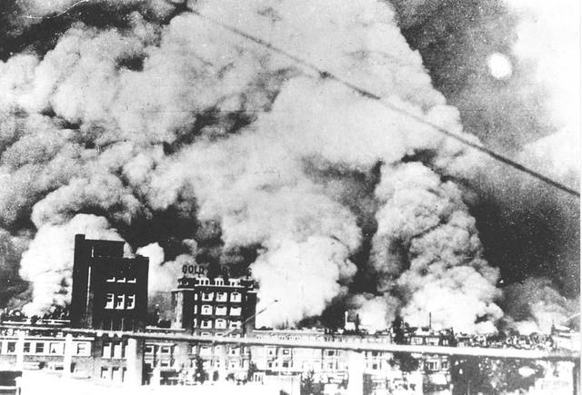 Nederland werd voor het eerst aangevallen - Begin WO II